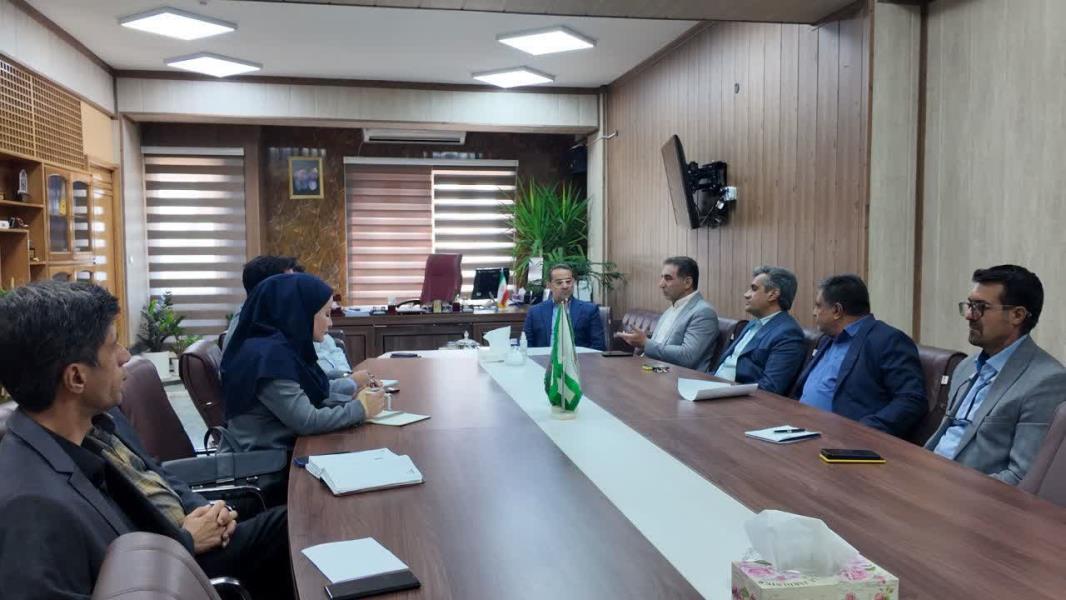 نشست هم‌افزایی مدیران‌کل امور عشایر و منابع طبیعی استان فارس