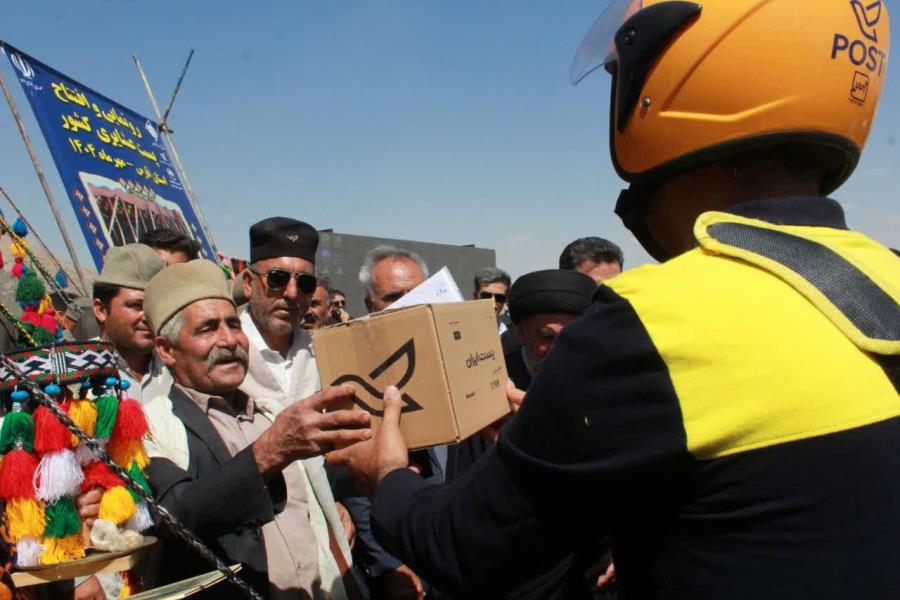 همزمان در هفت استان کشور کلید خورد؛ اجرای طرح ملی پست عشایری در استان فارس