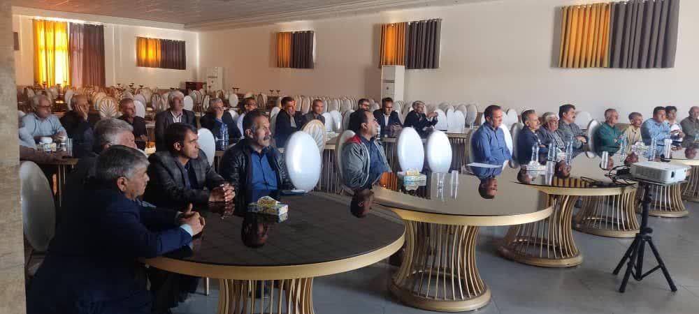 دیدار مدیرکل امور عشایر فارس با عشایر شهرستان سروستان