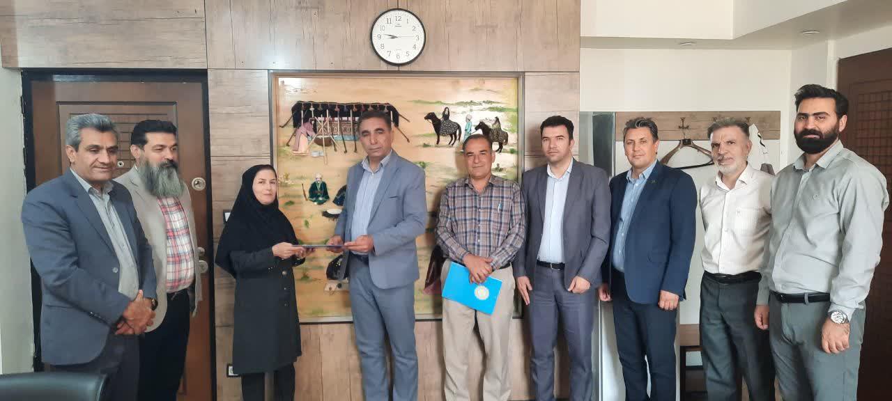جلسه تودیع و معارفه مسئول میزهای چهارگانه تنوع اشتغال اداره کل امور عشایر فارس برگزار شد
