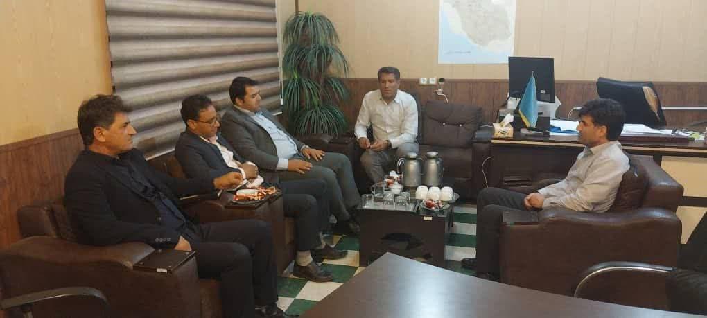 جلسه تودیع و معارفه روسای جدید و سابق اداره امور عشایر شهرستان کوار برگزار شد